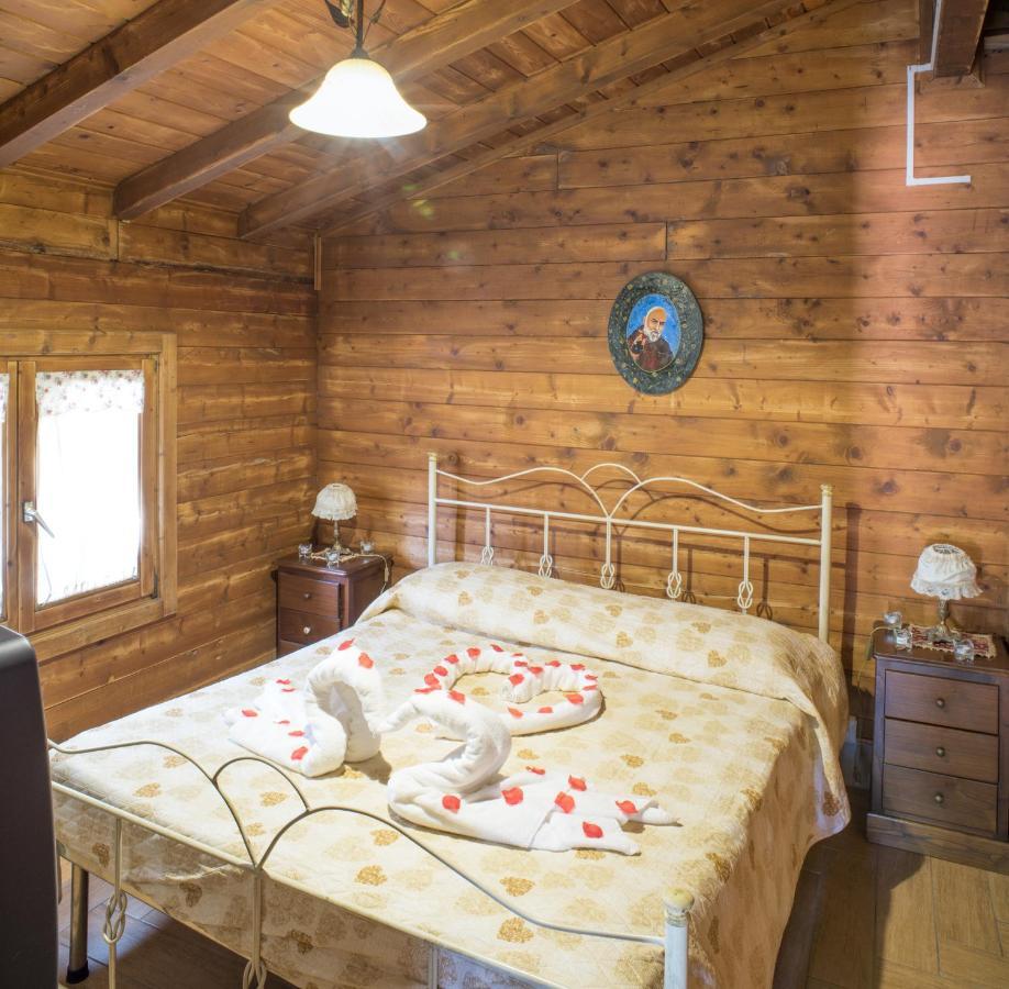 Rooms & Restaurant Il Castagneto 캄파냐 외부 사진
