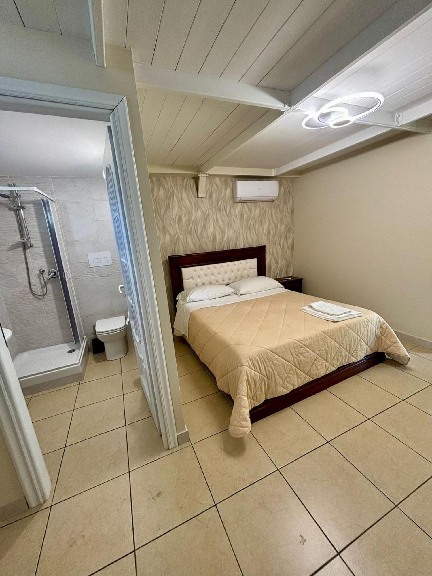 Rooms & Restaurant Il Castagneto 캄파냐 외부 사진