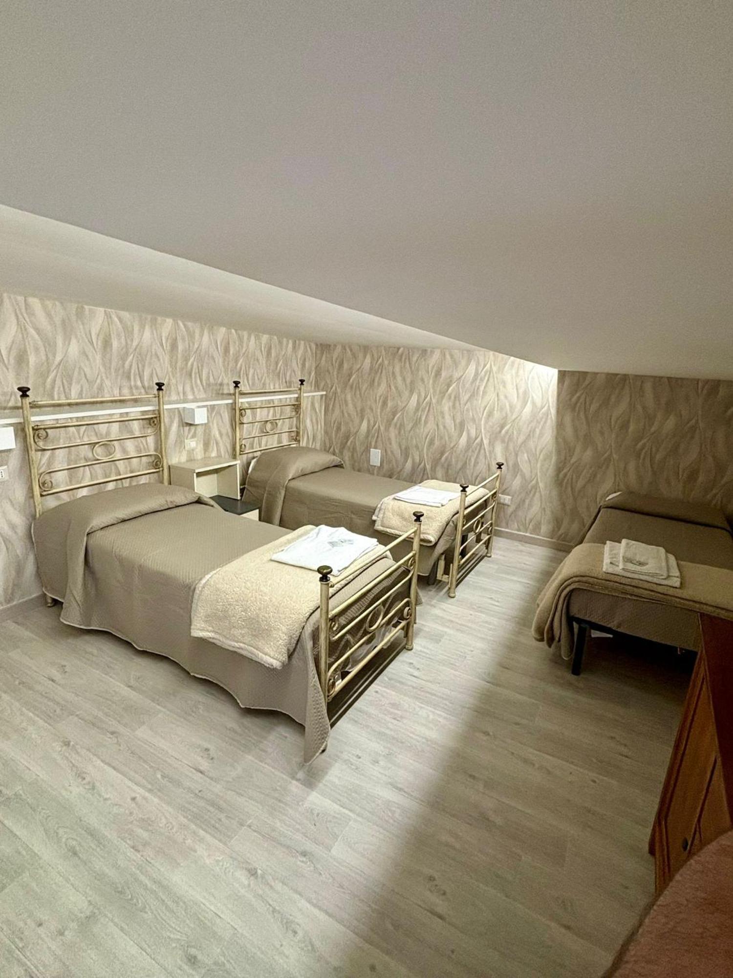 Rooms & Restaurant Il Castagneto 캄파냐 외부 사진